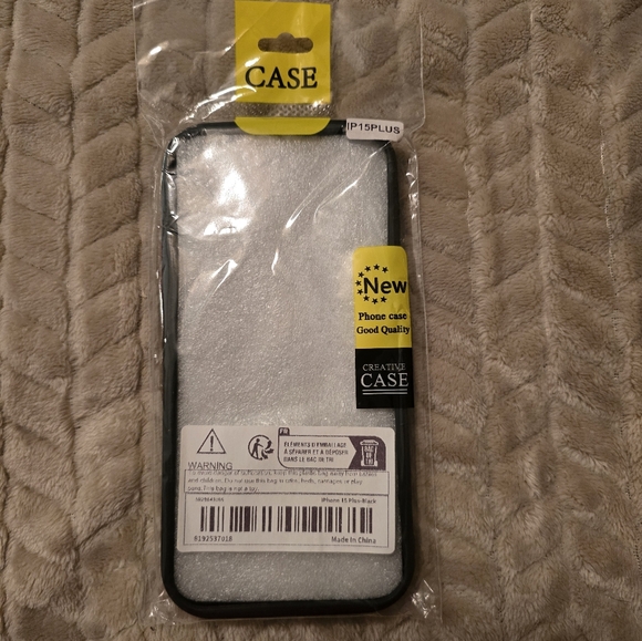 NEW Hello Kitty Cellphone Cover For Ipnone15 plus - Picture 2 of 3